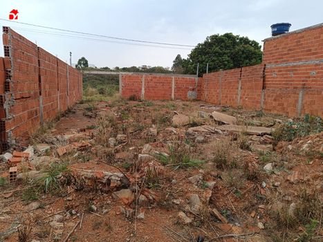 Foto 7 do(a) Terreno false à venda em Jardim Itália, Anápolis