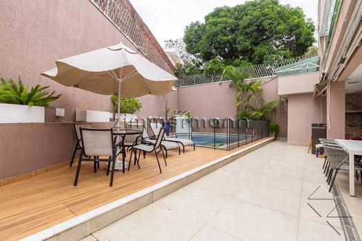 Foto 5 do(a) Casa de 4 quartos à venda em Alto da Lapa, São Paulo