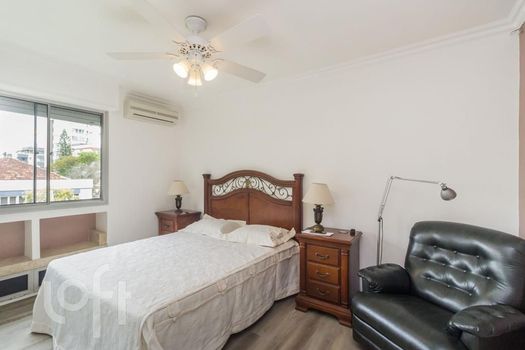 Foto 18 do(a) Apartamento de 3 quartos à venda em Petrópolis, Porto Alegre