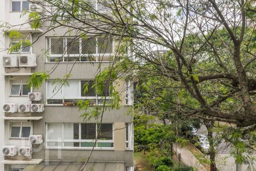 Foto 28 do(a) Apartamento de 3 quartos à venda em Petrópolis, Porto Alegre