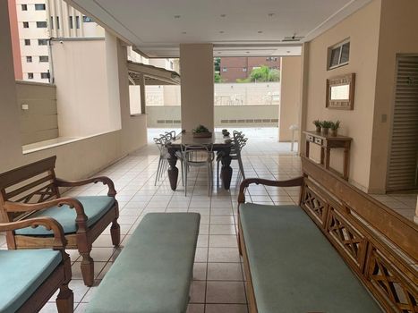 Foto 4 do(a) Apartamento de 4 quartos à venda em Setor Bueno, Goiânia