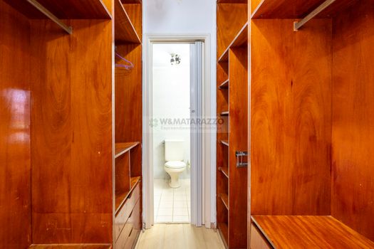 Foto 9 do(a) Apartamento de 3 quartos à venda em Jardim Leonor, São Paulo