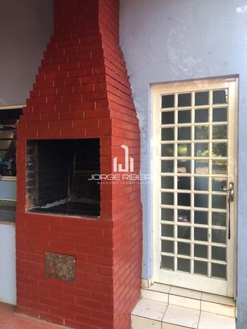 Foto 10 do(a) Fazenda / Sítio / Chácara de 3 quartos à venda em Recanto dos Pinheiros, Cambé