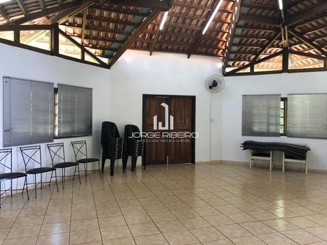 Foto 17 do(a) Fazenda / Sítio / Chácara de 3 quartos à venda em Recanto dos Pinheiros, Cambé