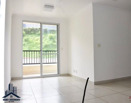 Foto 4 do(a) Apartamento de 2 quartos à venda em Vila Caldas, Carapicuíba