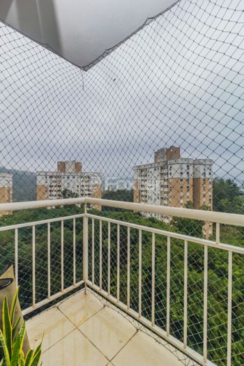 Foto 6 do(a) Apartamento de 3 quartos à venda em Jardim Carvalho, Porto Alegre