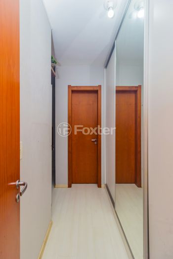 Foto 8 do(a) Apartamento de 3 quartos à venda em Jardim Carvalho, Porto Alegre