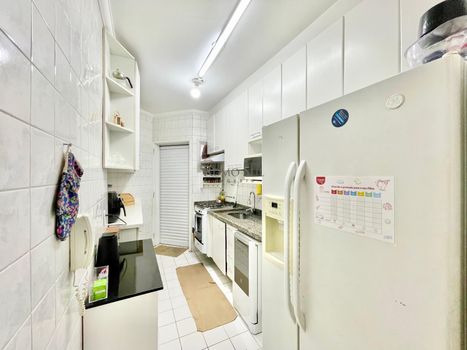 Foto 8 do(a) Apartamento de 3 quartos à venda em Vila Sofia, São Paulo