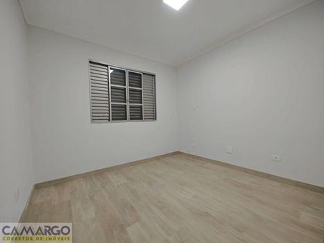 Foto 8 do(a) Apartamento de 3 quartos à venda em Zona 05, Maringá
