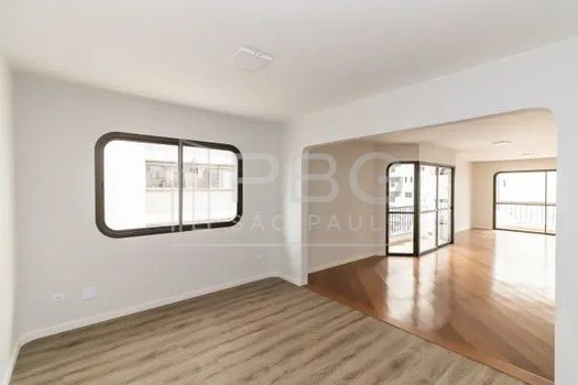 Foto 6 do(a) Apartamento de 3 quartos à venda em Jardim Paulista, São Paulo