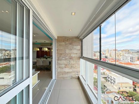 Foto 4 do(a) Apartamento de 3 quartos à venda em Menino Deus, Porto Alegre
