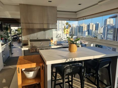 Foto 1 do(a) Cobertura de 5 quartos à venda em Vila Mariana, São Paulo