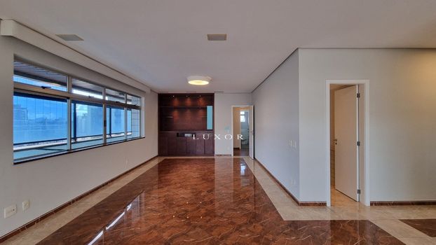Foto 2 do(a) Cobertura de 3 quartos para alugar em Funcionários, Belo Horizonte