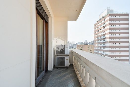 Foto 3 do(a) Apartamento de 4 quartos à venda em Pinheiros, São Paulo