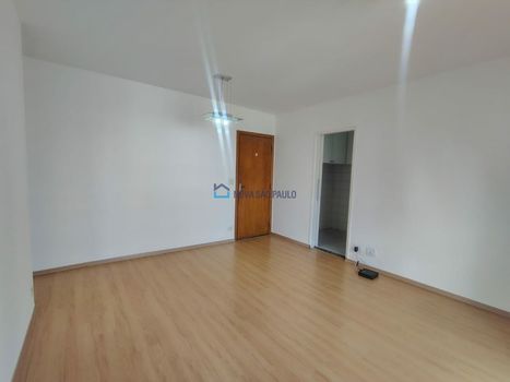 Foto 2 do(a) Apartamento de 1 quartos à venda em Vila Monte Alegre, São Paulo