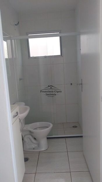 Foto 7 do(a) Casa de 2 quartos à venda em Jardim Aeroporto, Guaratinguetá