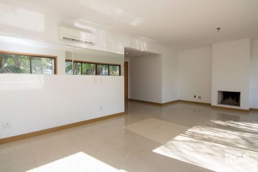 Foto 12 do(a) Apartamento de 3 quartos à venda em Petrópolis, Porto Alegre