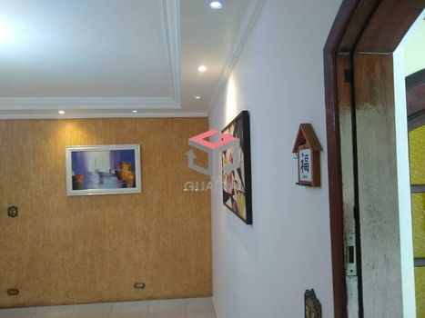 Foto 4 do(a) Casa de 3 quartos à venda em Jardim Las Vegas, Santo André