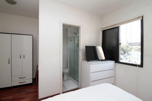 Foto 15 do(a) Apartamento de 3 quartos à venda em Jardim Londrina, São Paulo