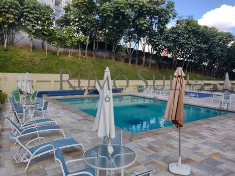 Foto 31 do(a) Apartamento de 3 quartos à venda em Jardim Londrina, São Paulo