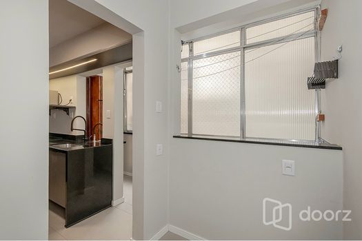 Foto 17 do(a) Apartamento de 2 quartos à venda em Rio Branco, Porto Alegre