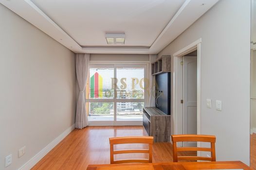 Foto 4 do(a) Apartamento de 3 quartos à venda em Chácara das Pedras, Porto Alegre
