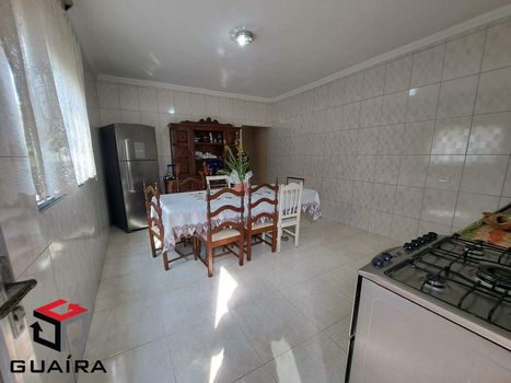 Foto 6 do(a) Casa de 3 quartos à venda em Vila Suíça, Santo André