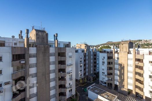 Foto 16 do(a) Apartamento de 1 quartos à venda em Cavalhada, Porto Alegre