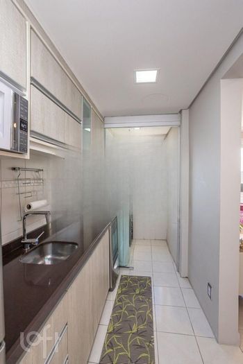 Foto 10 do(a) Apartamento de 1 quartos à venda em Cavalhada, Porto Alegre