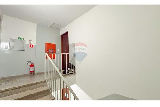 Foto 11 do(a) Sala / Conjunto Comercial de 4 quartos à venda em Água Verde, Curitiba