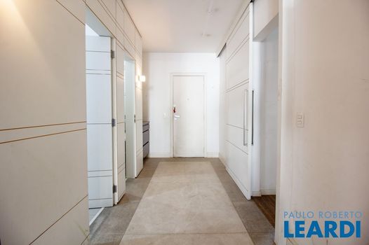 Foto 30 do(a) Apartamento false à venda em Santa Cecília, São Paulo