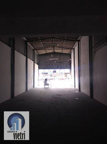 Foto 3 do(a) Galpão / Depósito / Armazém / Pavilhão false para alugar em Vila Maria Trindade, São Paulo