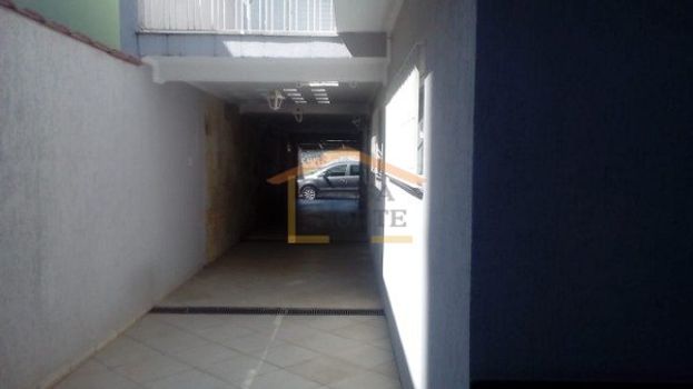 Foto 14 do(a) Casa de 3 quartos à venda em Recreio São Jorge, Guarulhos
