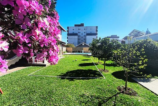 Foto 5 do(a) Casa de 3 quartos à venda em Bela Vista, Caxias do Sul
