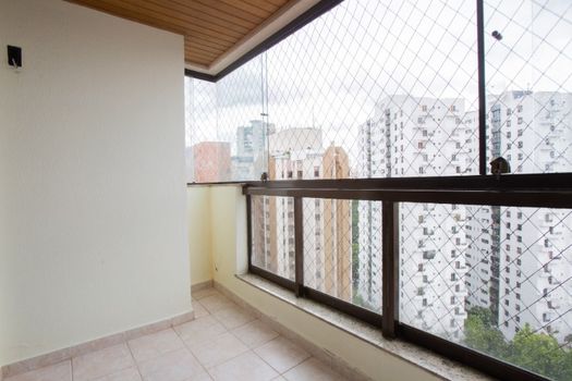 Foto 6 do(a) Apartamento de 3 quartos à venda em Vila Nova Conceição, São Paulo