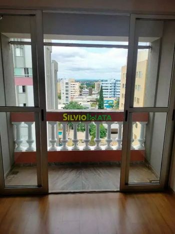 Foto 2 do(a) Apartamento de 3 quartos à venda em Vila Larsen 1, Londrina