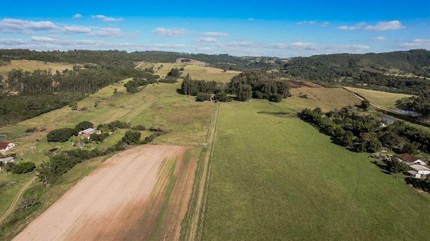Foto 2 do(a) Fazenda / Sítio / Chácara false à venda em Lomba Grande, Novo Hamburgo