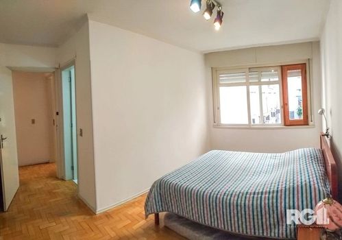 Foto 6 do(a) Apartamento de 3 quartos à venda em Centro Histórico, Porto Alegre