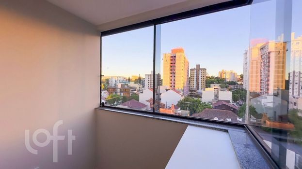Foto 15 do(a) Apartamento de 4 quartos à venda em Passo da Areia, Porto Alegre
