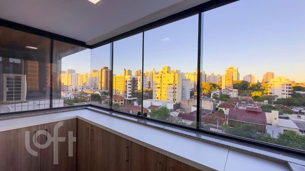 Foto 24 do(a) Apartamento de 4 quartos à venda em Passo da Areia, Porto Alegre