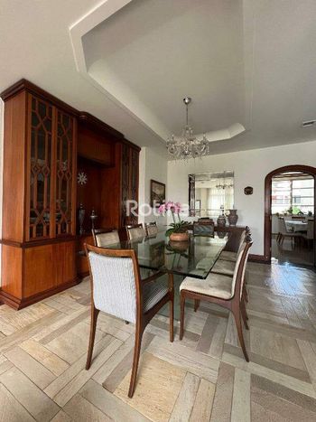 Foto 5 do(a) Apartamento de 3 quartos à venda em Osvaldo Rezende, Uberlândia