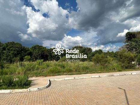 Foto 4 do(a) Terreno false à venda em Park Way, Brasília