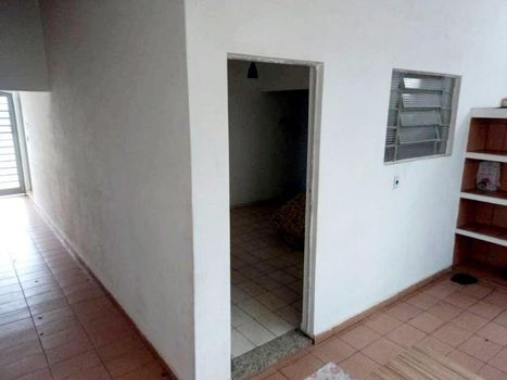 Foto 20 do(a) Casa de 2 quartos à venda em Vila Lemos, Campinas