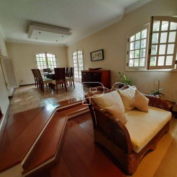 Foto 7 do(a) Casa de 4 quartos à venda em Parque dos Príncipes, São Paulo