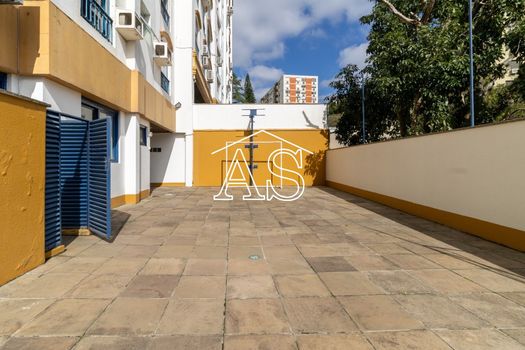 Foto 40 do(a) Cobertura de 3 quartos à venda em Mont Serrat, Porto Alegre