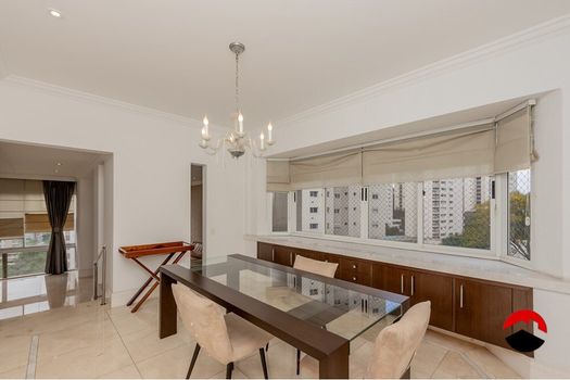 Foto 10 do(a) Apartamento de 4 quartos à venda em Jardim Fonte do Morumbi, São Paulo