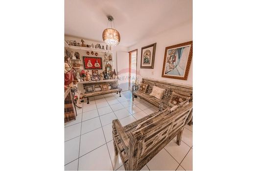 Foto 13 do(a) Apartamento de 4 quartos à venda em Areia Preta, Natal