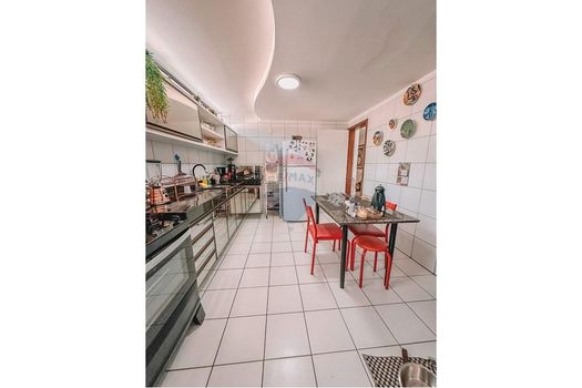 Foto 16 do(a) Apartamento de 4 quartos à venda em Areia Preta, Natal