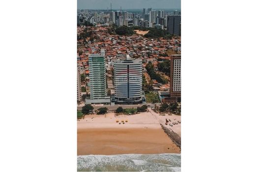 Foto 2 do(a) Apartamento de 4 quartos à venda em Areia Preta, Natal