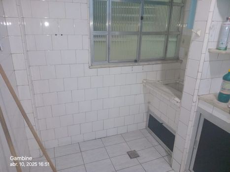 Foto 13 do(a) Apartamento de 2 quartos à venda em Parada de Lucas, Rio de Janeiro